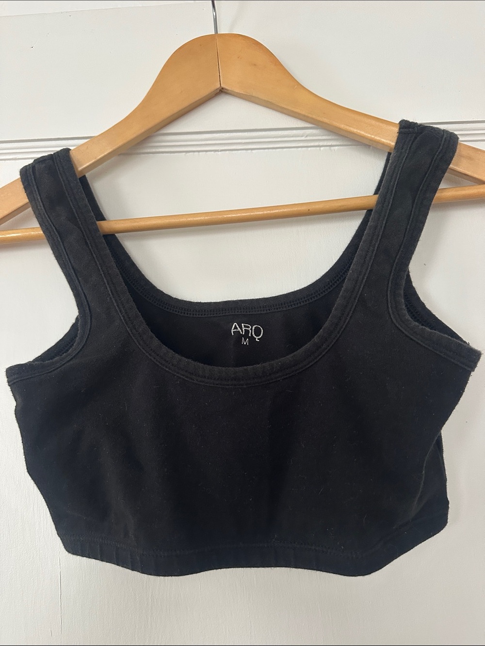 ARQ Black wide strap pullover bra